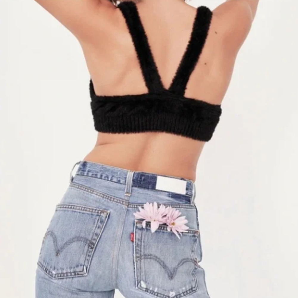 NWT For Love & Lemons Devon Black Furry Knit Sleeveless Crop Cropped Top - Picture 2 of 6